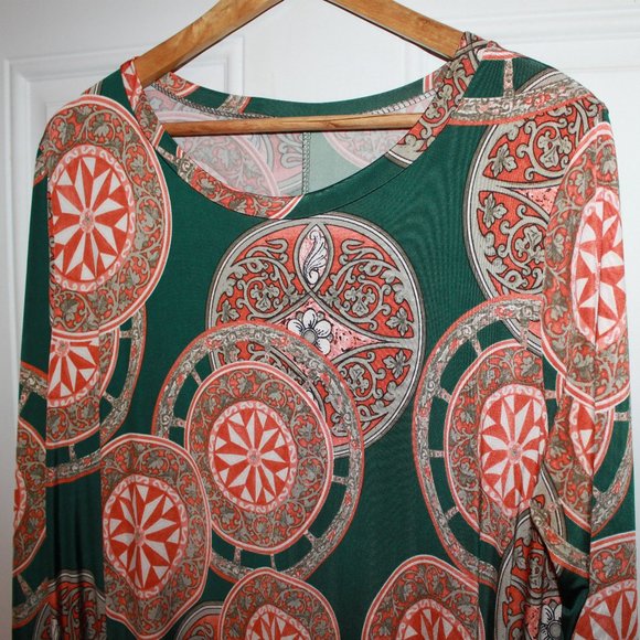 LIMITED TIME SALE: Green and Orange Boho Mini Dress Size 3XL - Picture 2 of 10